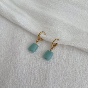 boucles d'oreilles mini créoles avec amazonite